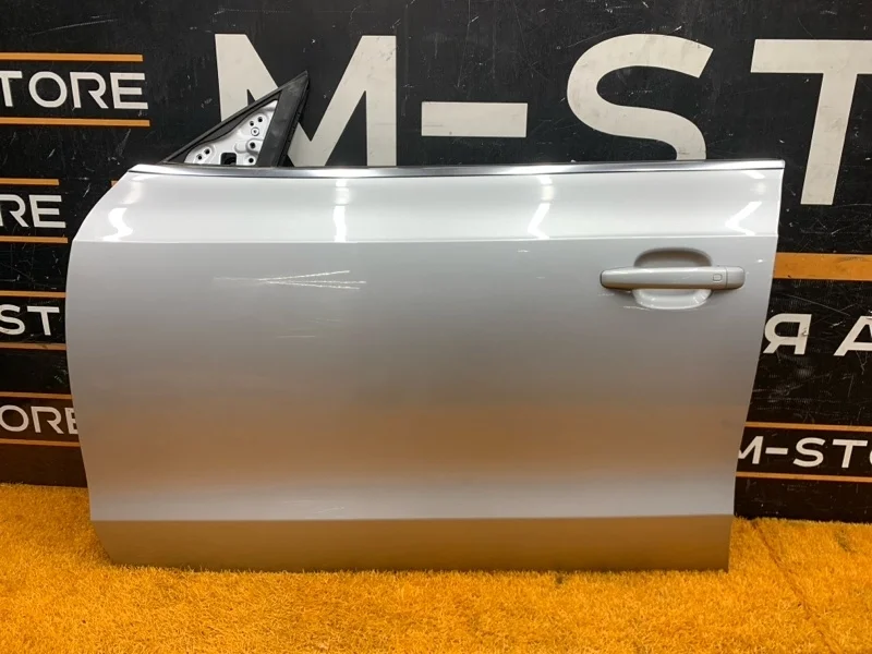 Дверь Audi A5 2010 8T8831051C 8T CDNC, передняя левая