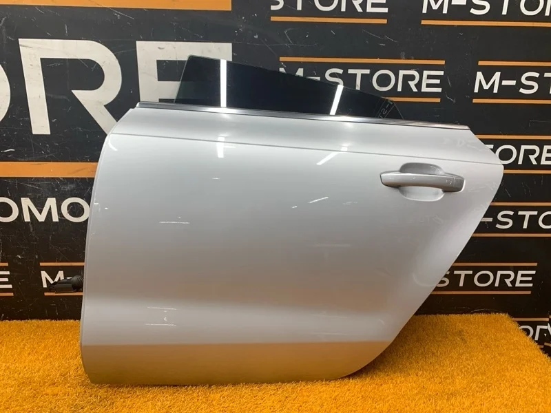 Дверь Audi A7 2011 4G8833051A C7/4G CGWB, задняя левая