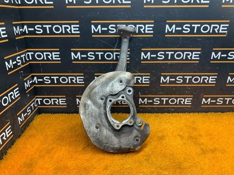 Кулак поворотный Audi A4 2013 4G0407253B B8/8K CDNB, передний левый