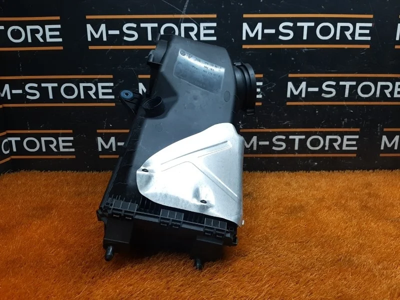 Корпус воздушного фильтра Volkswagen Touareg 2011 7P6129601H 7P CGRA