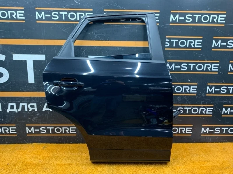 Дверь Audi Q3 2012 8U0833052 8U CPSA, задняя правая