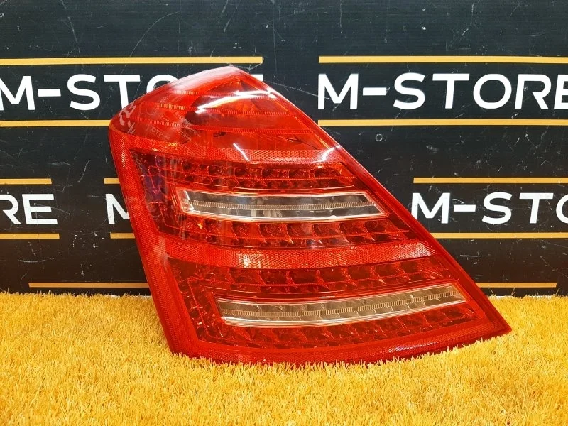 Фонарь задний Mercedes-Benz S-Class 2005 A2218201364 W221 272.965, левый