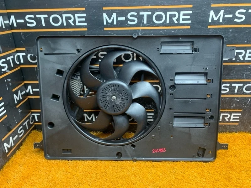 Вентилятор радиатора Volvo Xc60 31293778