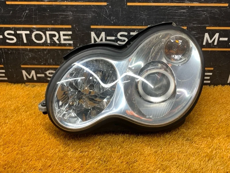 Фара Mercedes-Benz C-Class 2005 A2038203961 W203 271.948, левая