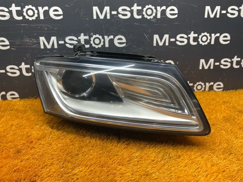 Фара Audi Q5 2013 8R0941044D 8R CTVA, правая