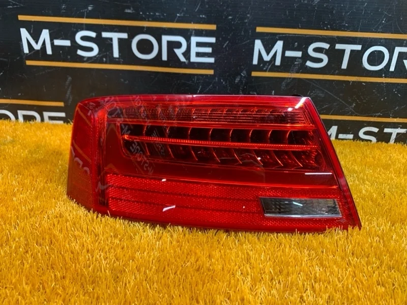 Фонарь задний Audi A5 2013 8T8945095F 8T CDNC, левый