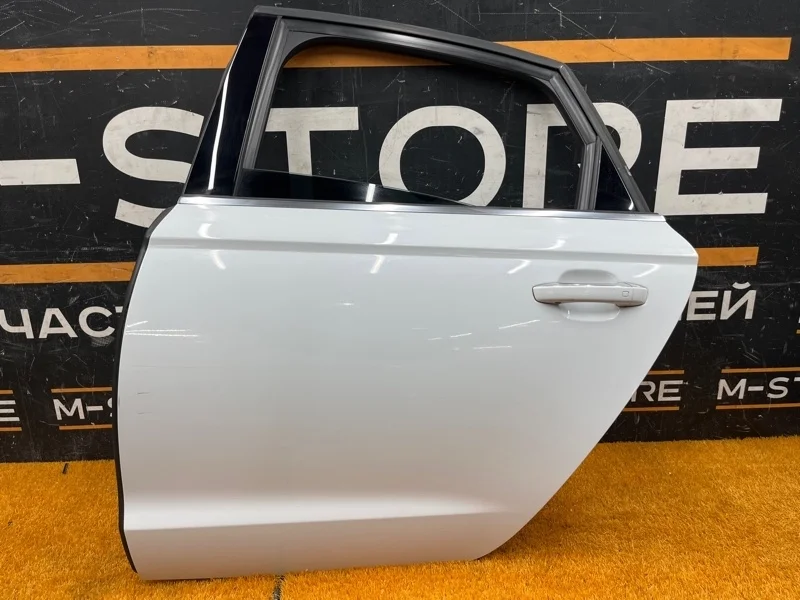 Дверь Audi A6 2013 4G5833051 C7/4G CDNB, задняя левая