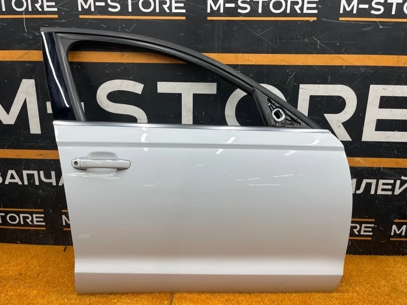 Дверь Audi A6 2013 4G0831052 C7/4G CDNB, передняя правая