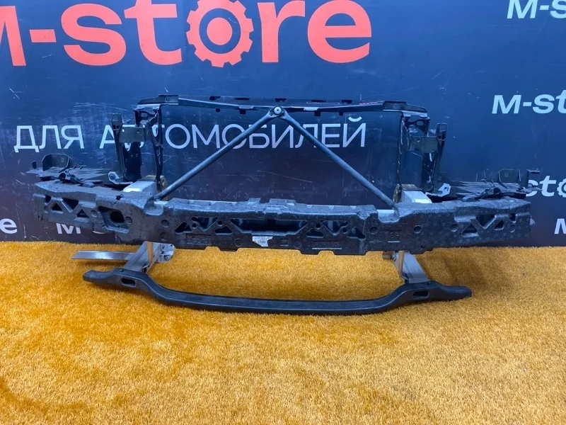 Рамка радиатора Bmw 5-Series 51647200689 F10