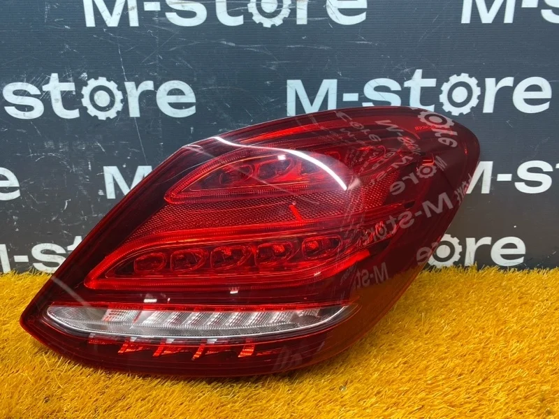 Фонарь задний Mercedes-Benz C-Class 2014 A2059061457 W205 274.920, правый