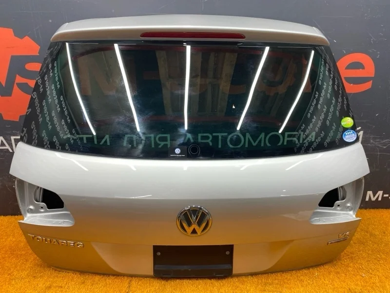 Крышка (дверь) багажника Volkswagen Touareg 2010 7P6827025B 7P CGRA