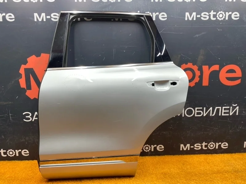 Дверь Volkswagen Touareg 2010 7P0833055 7P CGRA, задняя левая