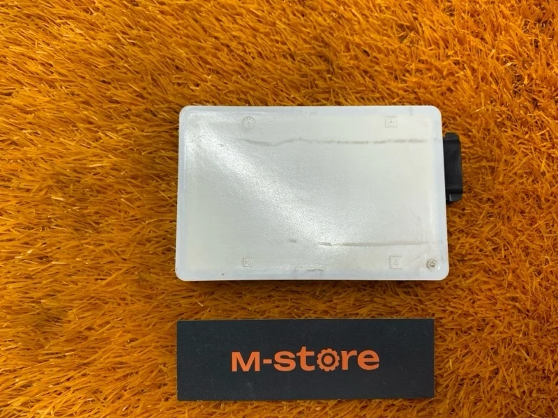 Датчик слепых зон (радарный датчик) Mercedes-Benz C-Class 2014 A0009058702 W205 274.920, передний