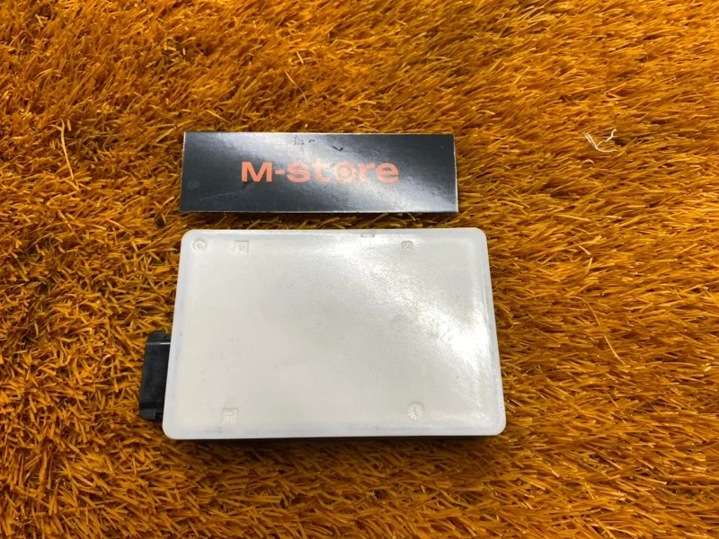 Датчик слепых зон (радарный датчик) Mercedes-Benz C-Class 2014 A0009058702 W205 274.920, задний