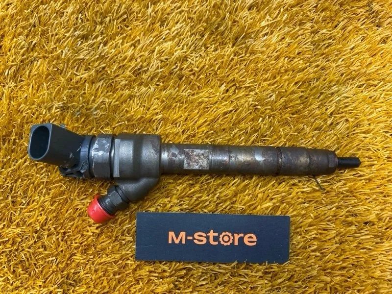 Форсунка топливная Bmw X3 2012 7810702 F25 N47D20C