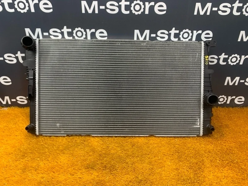 Радиатор ДВС Bmw 3-Series 2013 17117618807 F30 N20B20B