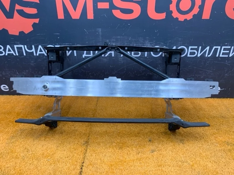 Рамка радиатора Bmw 1-Series 2011 51647245786 F20 N13B16A