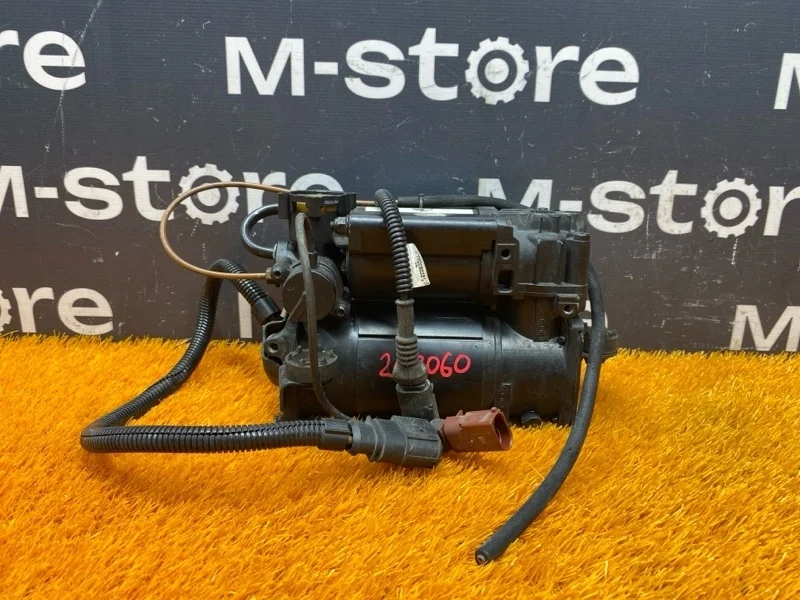 Компрессор подвески Audi A8 4E0616005H 4E/D3