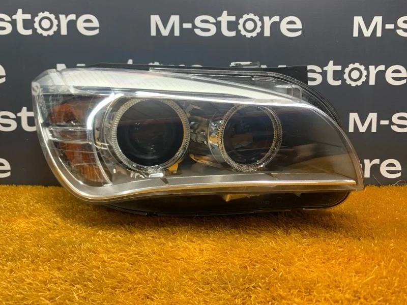 Фара Bmw X1 2012 63117290264 E84 N20B20A, правая