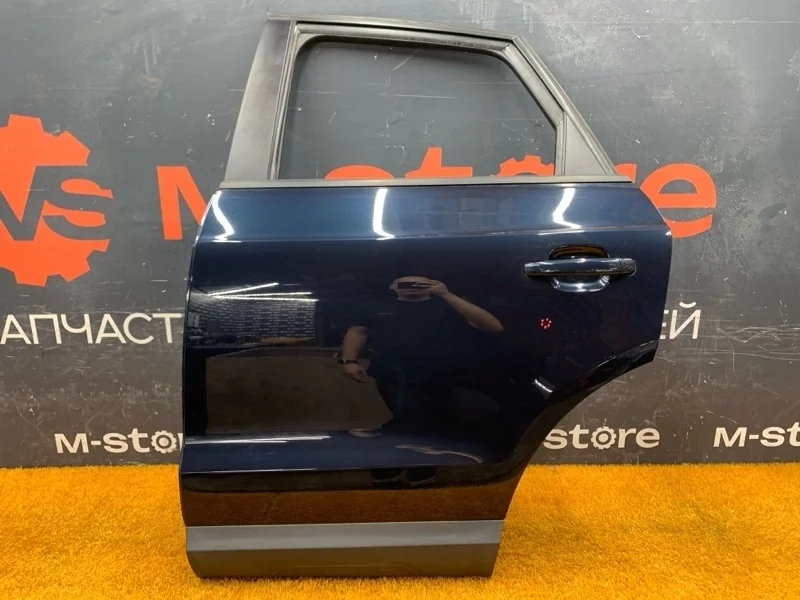Дверь Audi Q3 2013 8U0833051 8U CCZ, задняя левая