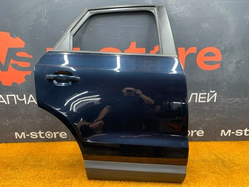 Дверь Audi Q3 2013 8U0833052 8U CCZ, задняя правая