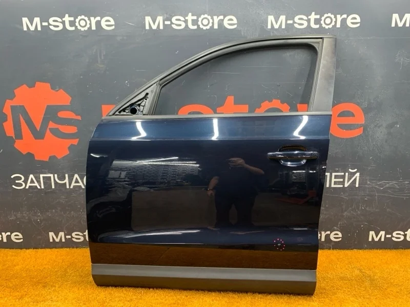 Дверь Audi Q3 2013 8U0831051B 8U CCZ, передняя левая