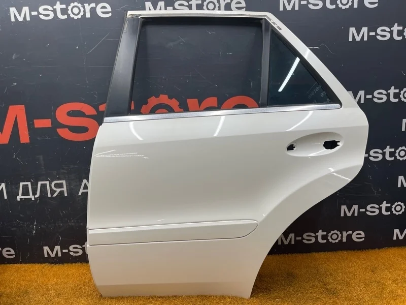 Дверь Mercedes-Benz M-Class 2011 A1647300705 W164 272.967, задняя левая