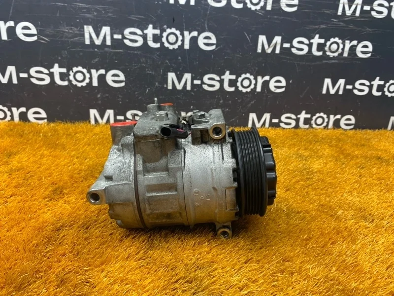 Компрессор кондиционера Mercedes-Benz C-Class 2001 A0002306511 W203 111.951