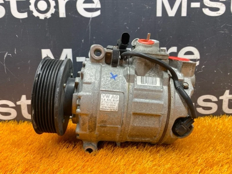 Компрессор кондиционера Volkswagen Touareg 2008 7L6820803P 7L BHK