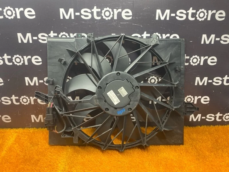 Вентилятор радиатора Bmw 5-Series 2006 17427543282 E60 N52B30A