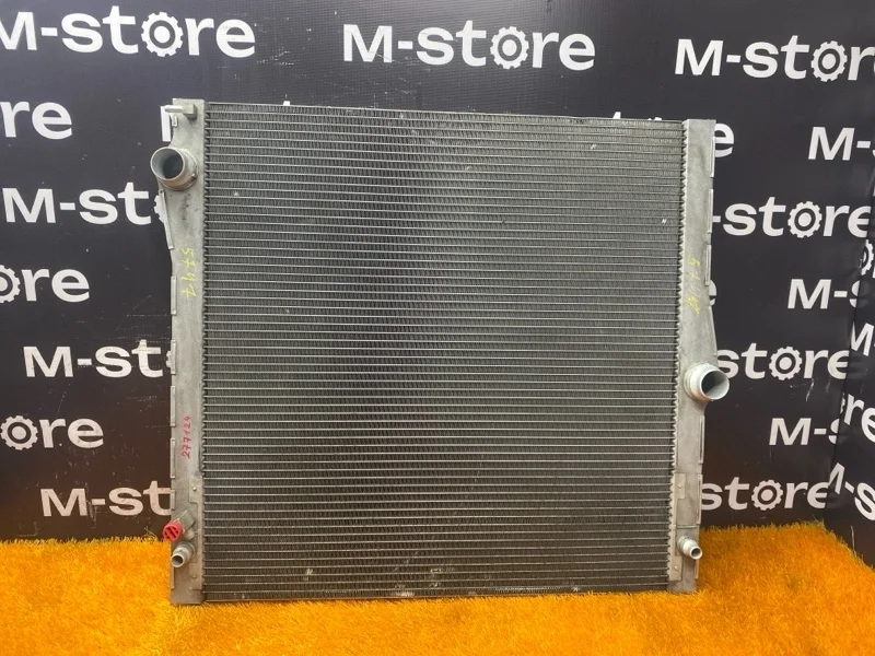 Радиатор ДВС Bmw X5 2008 17117585036 E70 N52B30A