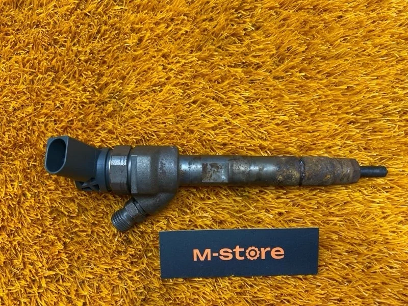 Форсунка топливная Bmw X3 2014 7810702 F25 N47D20C