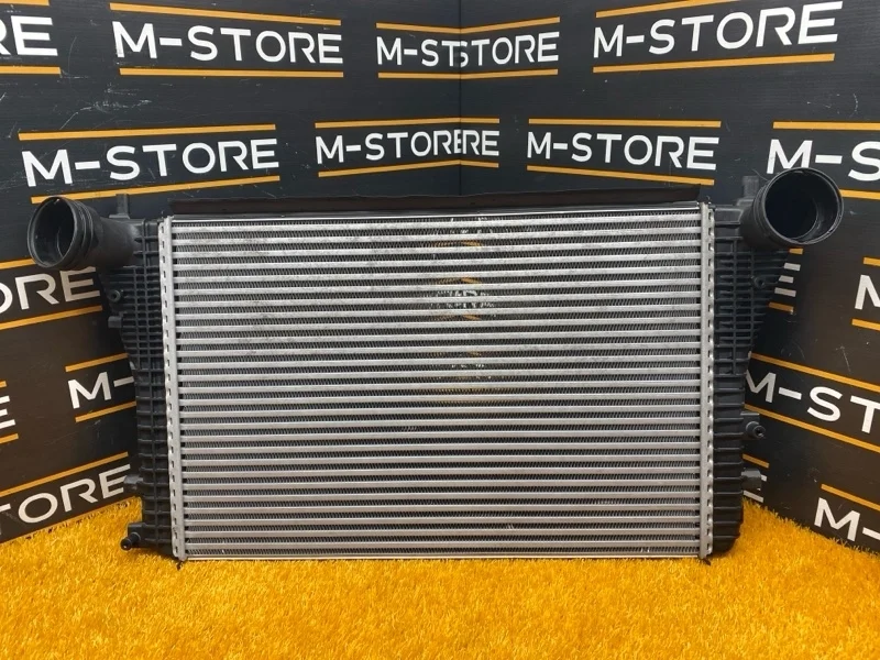 Интеркулер Volkswagen Passat 2008 3C0145805F B6 BWA