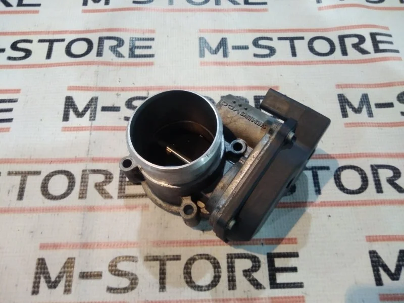 Дроссельная заслонка Volkswagen Golf 2005 06F133062E 1K AXX