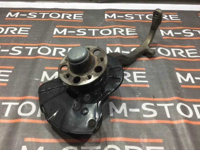 Ступица Mercedes-Benz S-Class 2006 A2213324601 W221 273.961, передняя правая