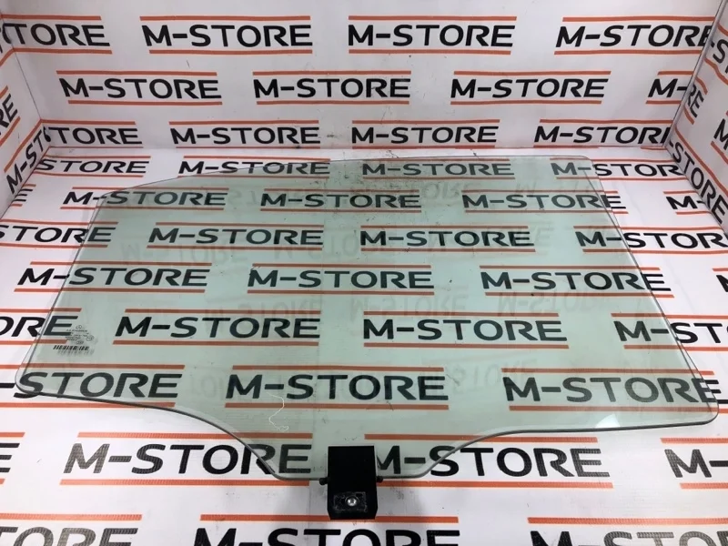 Стекло боковое Mercedes-Benz S-Class 2006 A2217301718 W221 273.961, заднее левое