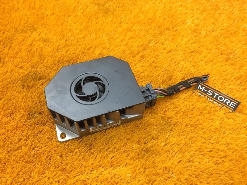 Усилитель звука Mercedes-Benz E-Class 2009 A2118705189 W212 273.971