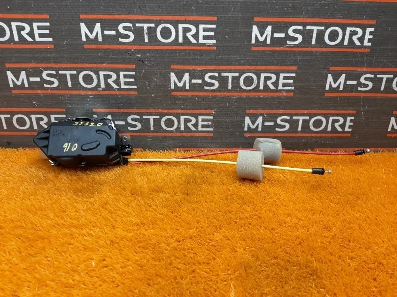 Замок багажника Mercedes-Benz E-Class 2004 A2117400036 W211 112.954