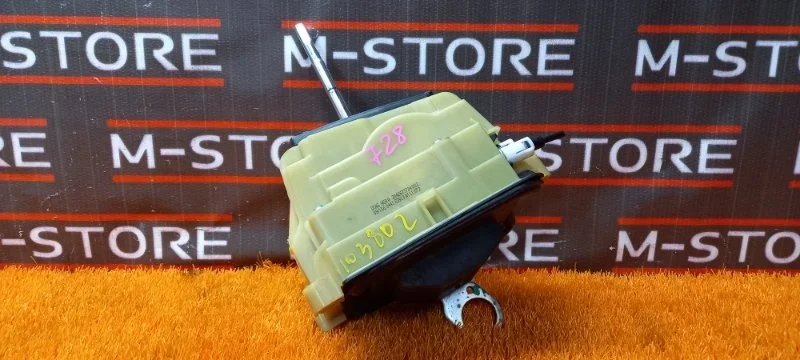 Селектор акпп Mercedes-Benz C-Class 2008 A2042675824 W204 271.950