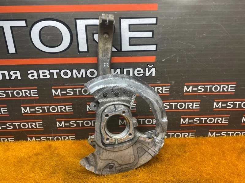 Кулак поворотный Bmw X5 2012 31216773784 E70 N55B30A, передний правый