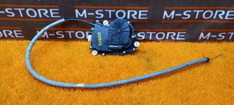 Доводчик крышки багажника Bmw 7-Series 2011 51247191213 F01 N63B44