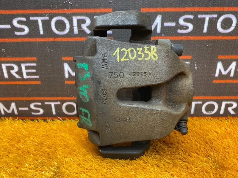 Суппорт Bmw X5 2009 34116776784 E70 N52B30A, передний правый