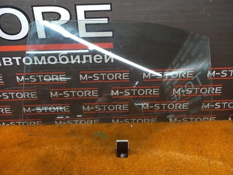 Стекло боковое Mercedes-Benz S-Class 2007 A2217301718 W221 273.961, заднее левое