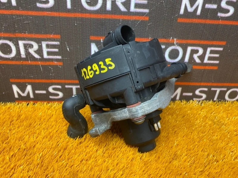 Насос продувки катализатора Mercedes-Benz E-Class 2009 A0001405185 W212 272.952