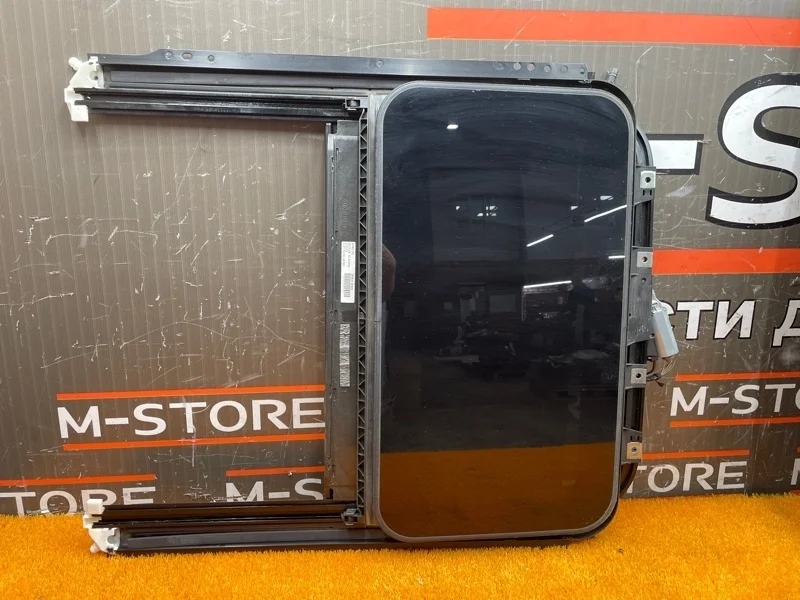 Люк Porsche Cayenne 2008 95556400210 957 M5501