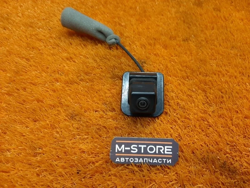 Камера заднего вида Mercedes-Benz C-Class 2011 A2048206097 W204 271.860