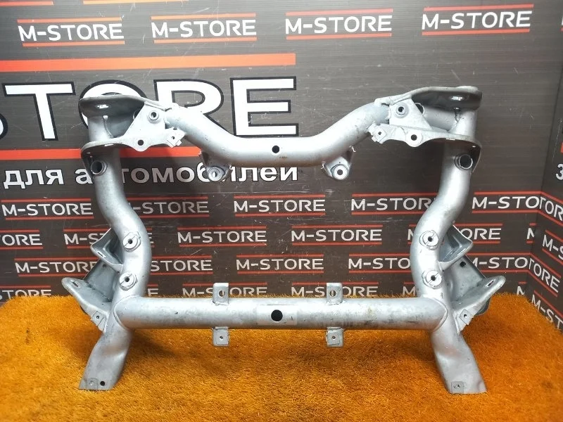 Балка поперечная (подрамник) Mercedes-Benz C-Class 2007 A2046280557 W204 272.921, передняя