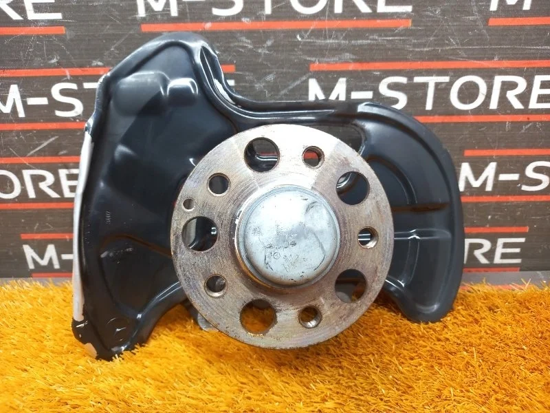 Ступица Mercedes-Benz C-Class 2007 A2043320101 W204 272.921, передняя левая