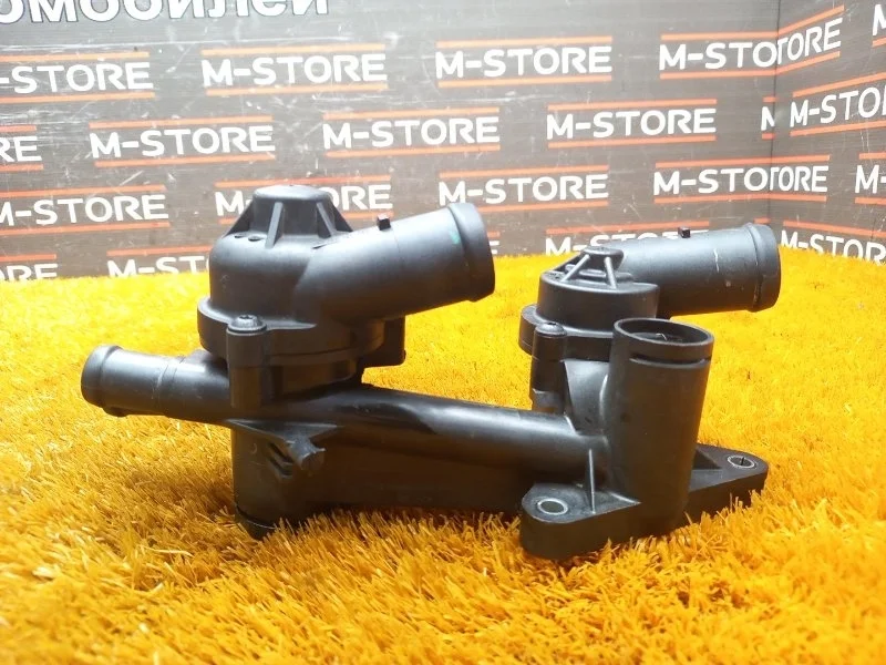 Термостат Volkswagen Golf 2009-2013 03C121026AC 5K/MK6 CAX