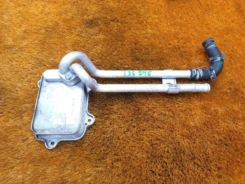 Теплообменник Volkswagen Golf Plus 2004-2009 03C117021E 5M BLF